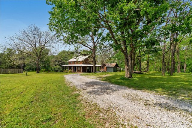 147 Abbey Lane, Fayetteville, AR 72703