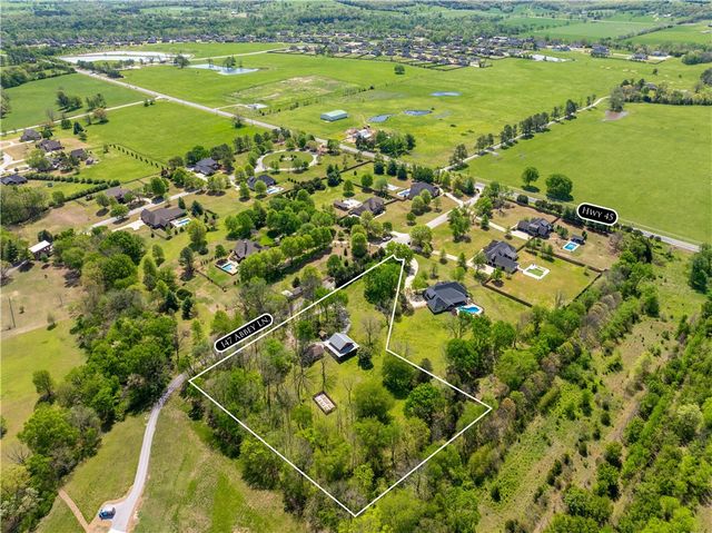 147 Abbey Lane, Fayetteville, AR 72703