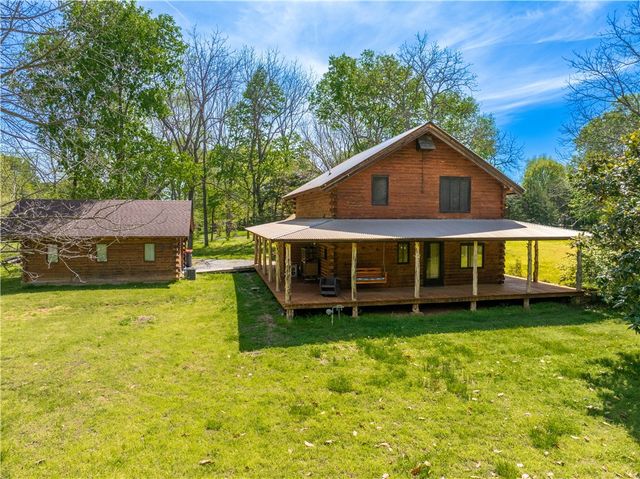 147 Abbey Lane, Fayetteville, AR 72703