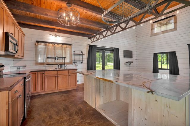 147 Abbey Lane, Fayetteville, AR 72703