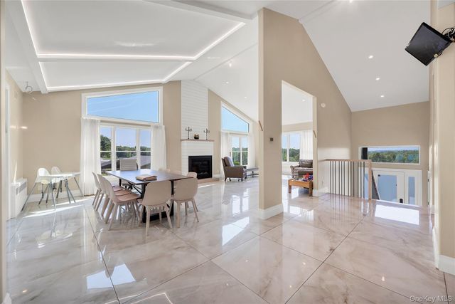 31 Walnut Ridge Lane, Bloomingburg, NY 12721