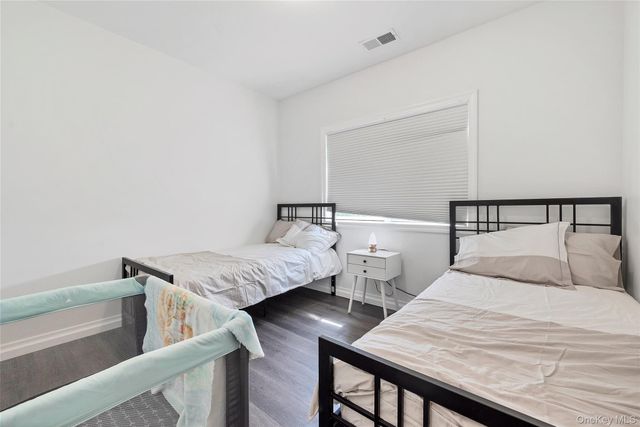 31 Walnut Ridge Lane, Bloomingburg, NY 12721