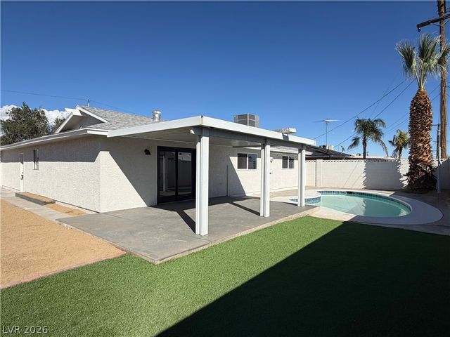 6345 Rassler Avenue, Las Vegas, NV 89107