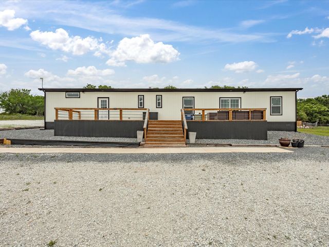 466 Belcher Road, Bowie, TX 76230
