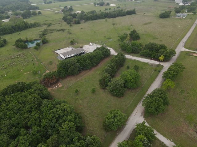 466 Belcher Road, Bowie, TX 76230