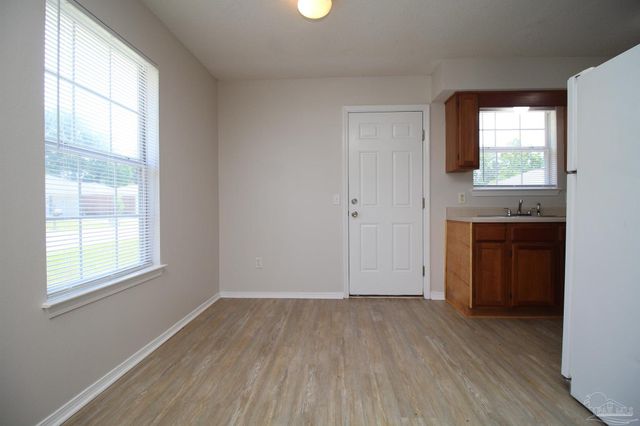 509 Wood Crest Way, Pensacola, FL 32506