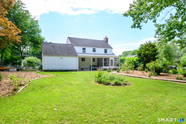162 Killian Avenue, Trumbull, CT 06611