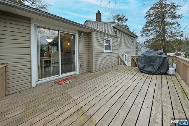 243 Devon Road, Twp Of Washington, NJ 07676