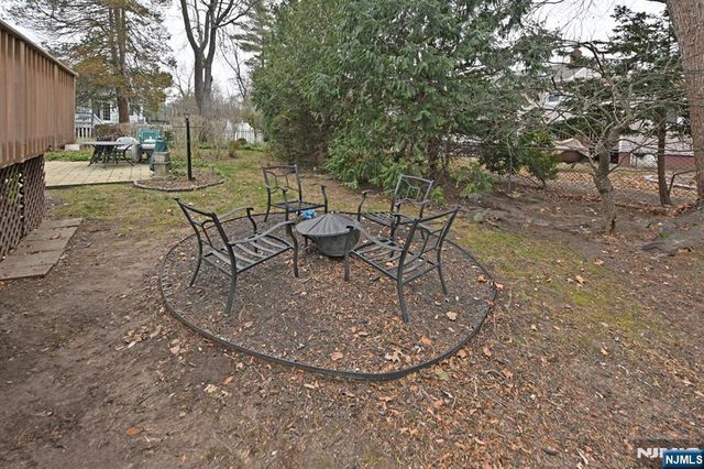 243 Devon Road, Twp Of Washington, NJ 07676