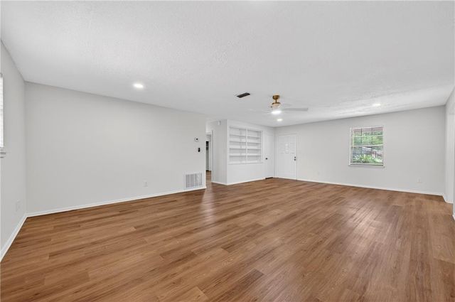 5764 Magnolia Road, Theodore, AL 36582