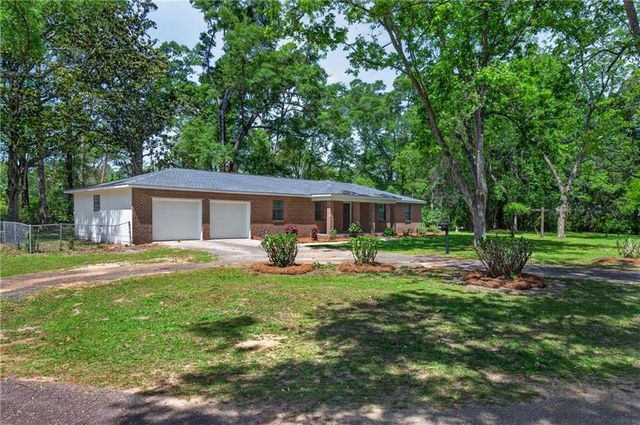 5764 Magnolia Road, Theodore, AL 36582
