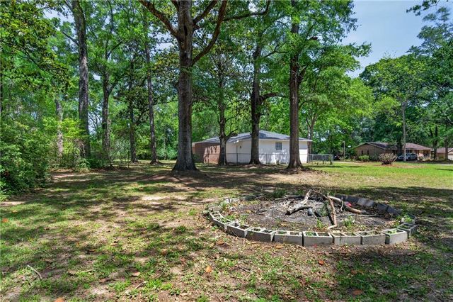 5764 Magnolia Road, Theodore, AL 36582