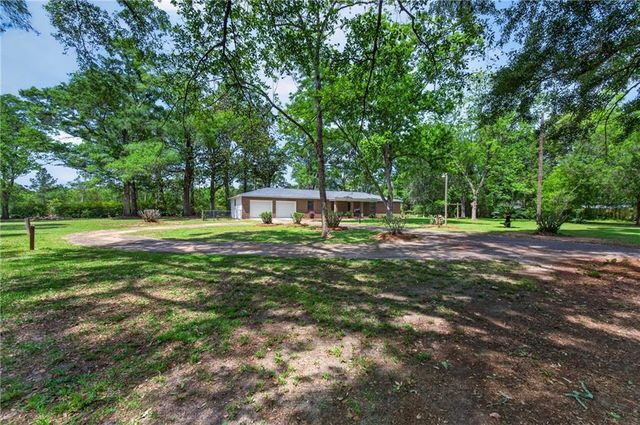 5764 Magnolia Road, Theodore, AL 36582