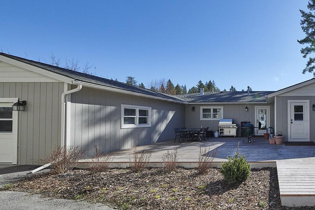 8560 Mt Highway 35, Bigfork, MT 59911 photo 5