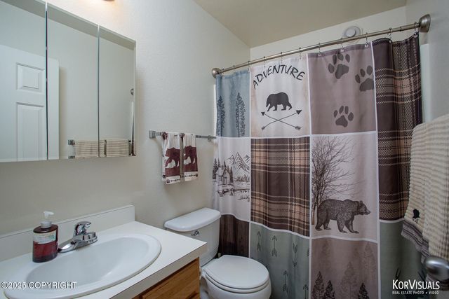 8501 E EMPIRE Circle, Palmer, AK 99645