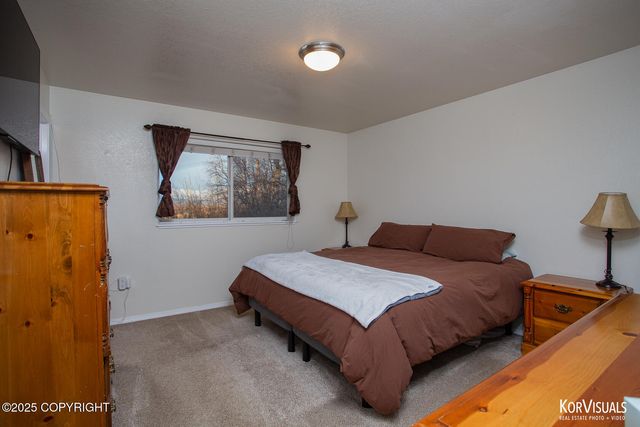 8501 E EMPIRE Circle, Palmer, AK 99645