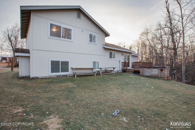 8501 E EMPIRE Circle, Palmer, AK 99645