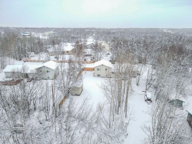 8501 E Empire Circle, Palmer, AK 99645