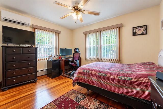 41 Wildwood Avenue, East Providence, RI 02916