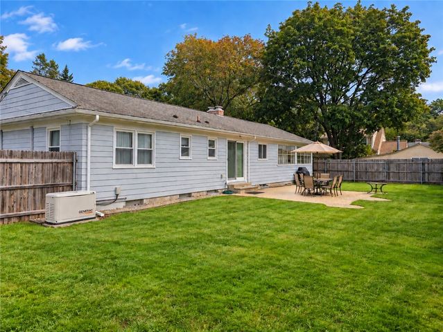 41 Wildwood Avenue, East Providence, RI 02916