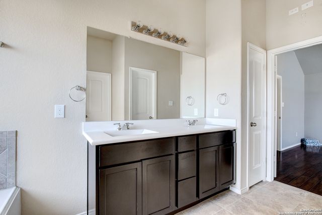 532 WAGON WHEEL, Cibolo, TX 78108