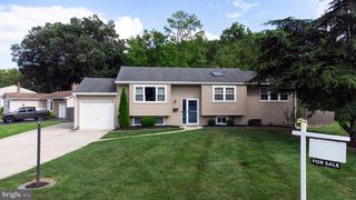 290 GEORGE DYE, Hamilton, NJ 08690