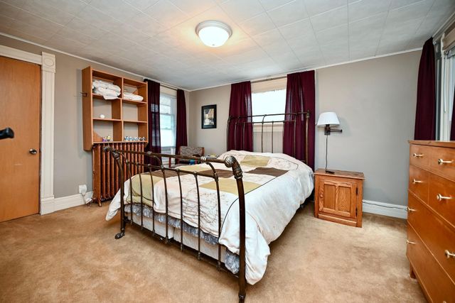 718 W Wabasha Street, Winona, MN 55987