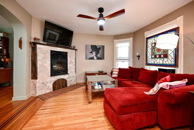 718 W Wabasha Street, Winona, MN 55987