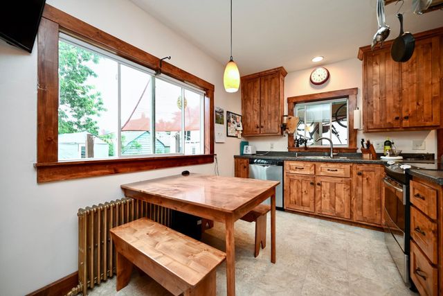 718 W Wabasha Street, Winona, MN 55987