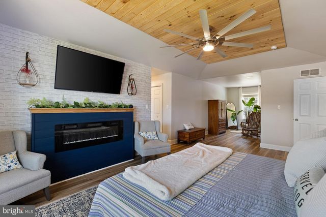310 E THOMAS CT, Middletown, DE 19709