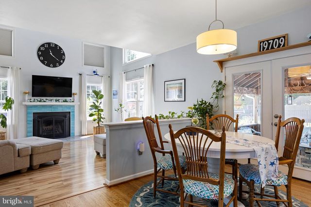 310 E THOMAS CT, Middletown, DE 19709