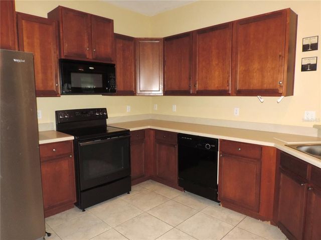 7650 RED MILL CIRCLE, New Port Richey, FL 34653