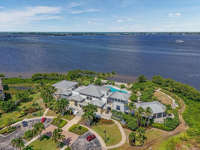 324 HARBOUR SOUND COURT, Bradenton, FL 34209