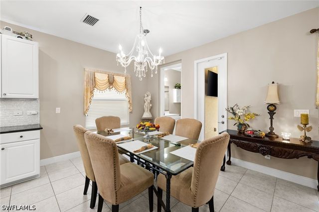 3675 Canopy CIR, Naples, FL 34120