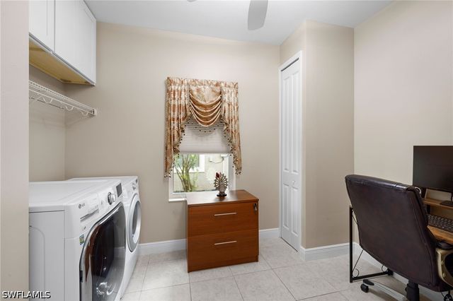 3675 Canopy CIR, Naples, FL 34120