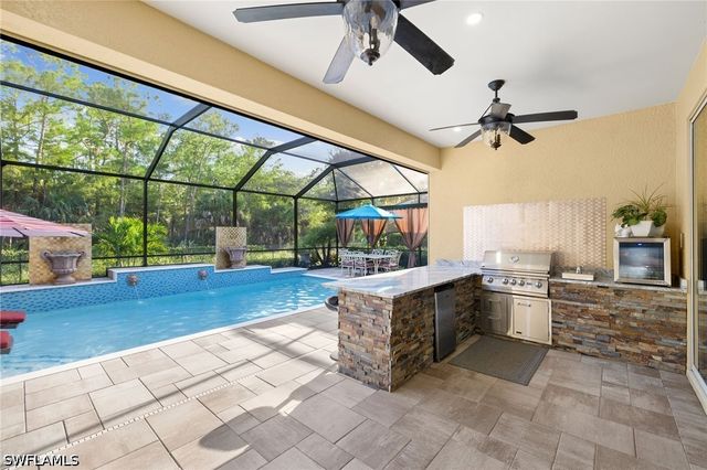 3675 Canopy CIR, Naples, FL 34120