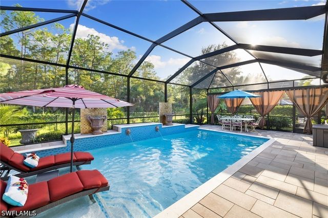 3675 Canopy CIR, Naples, FL 34120
