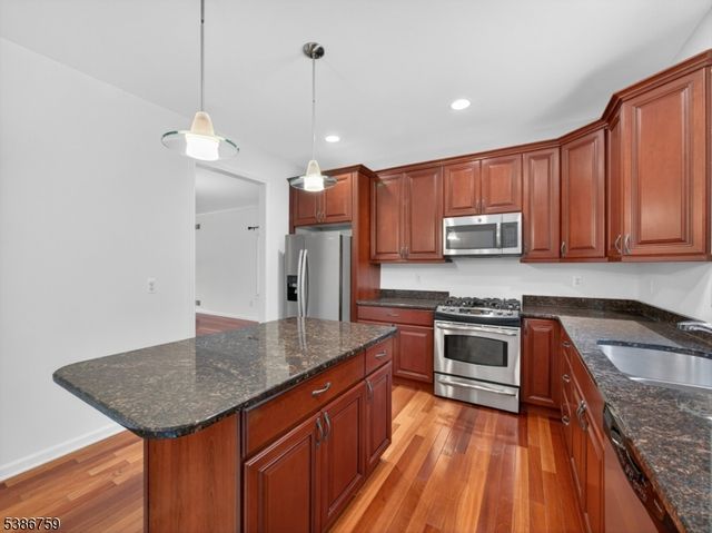 282 South St, New Providence Boro, NJ 07974