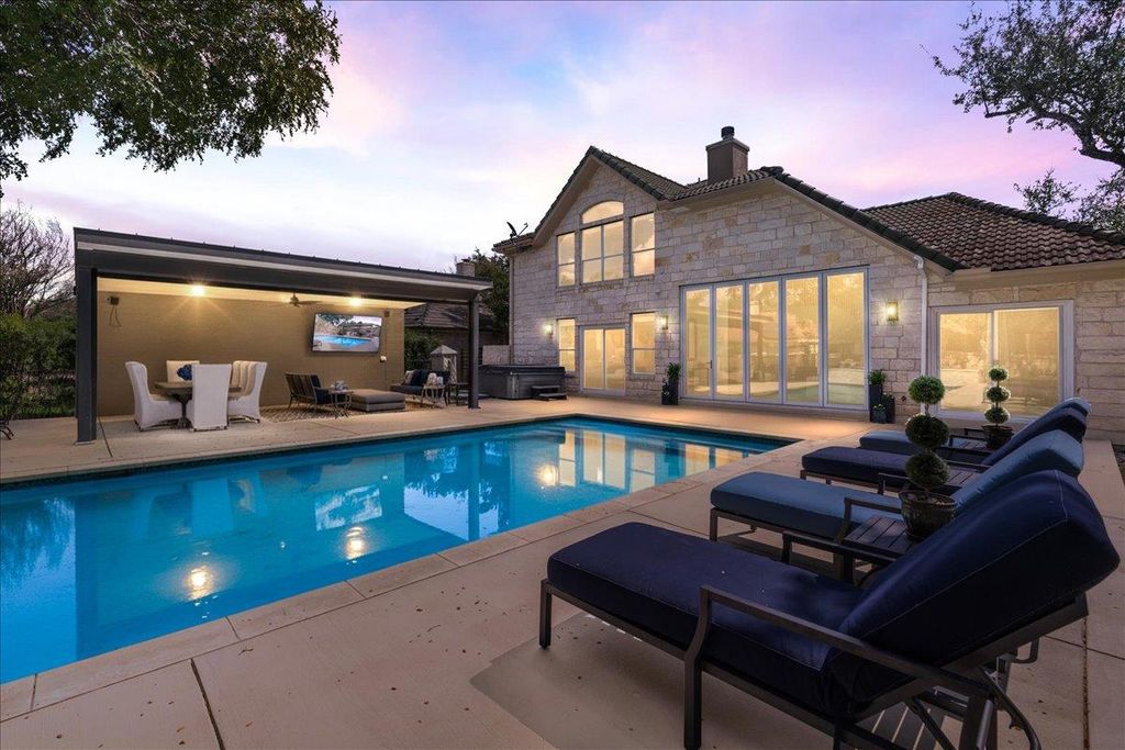 49 Hedgebrook WAY, The Hills, TX 78738