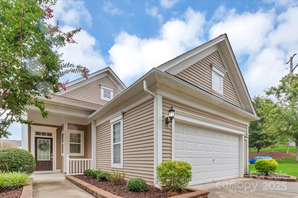3911 Yosemite Way, Fort Mill, SC 29707