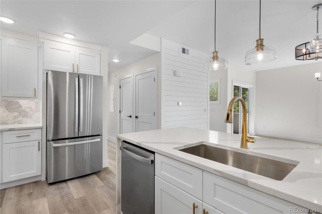 1308 SNOWBERRY Lane 304, Louisville, CO 80027