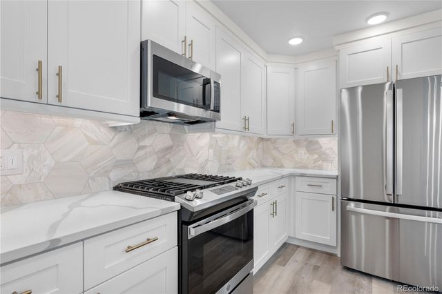 1308 SNOWBERRY Lane 304, Louisville, CO 80027