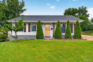3853 Rainor Court, St Louis, MO 63116