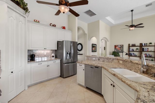 7084 Vesuvio Place, Boynton Beach, FL 33437