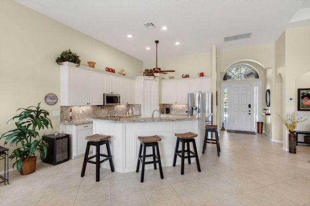 7084 Vesuvio Place, Boynton Beach, FL 33437