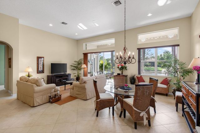 7084 Vesuvio Place, Boynton Beach, FL 33437