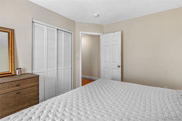 3750 Lemay Woods Drive, St Louis, MO 63129