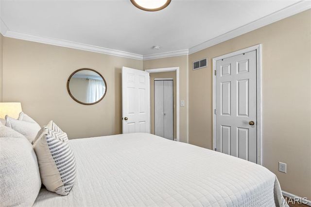 3750 Lemay Woods Drive, St Louis, MO 63129