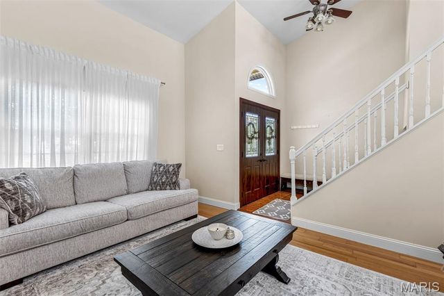 3750 Lemay Woods Drive, St Louis, MO 63129