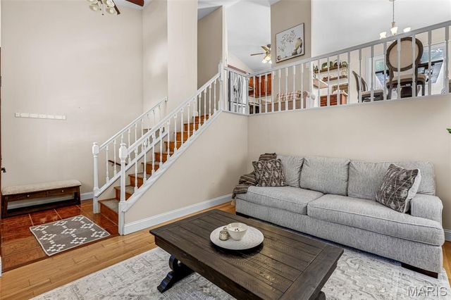 3750 Lemay Woods Drive, St Louis, MO 63129
